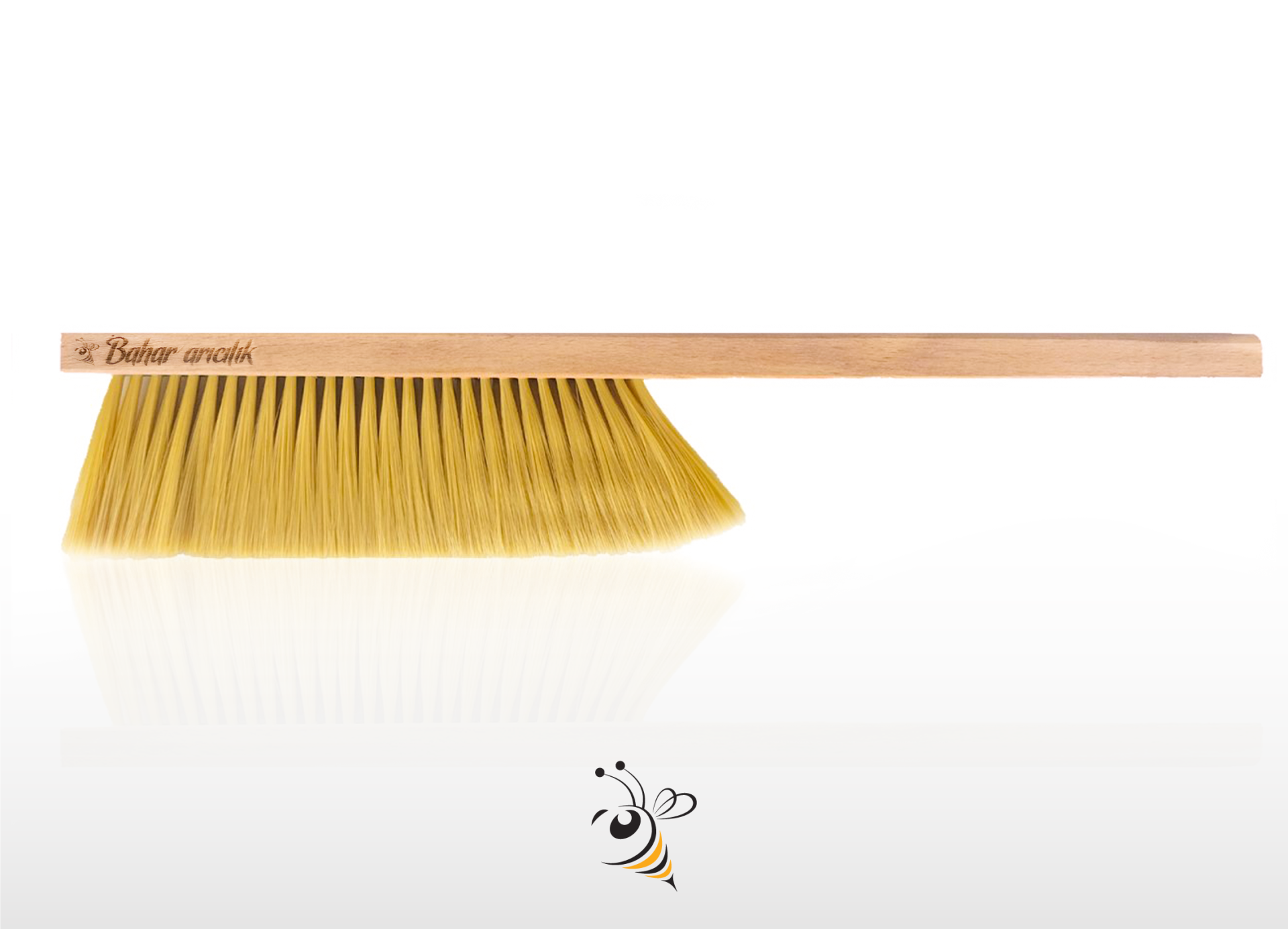 İnce Ahşap Saplı Plastik El Fırçası